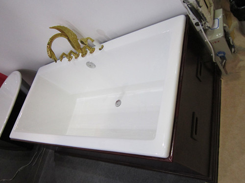 Cast Iron Bathtub built in Oak